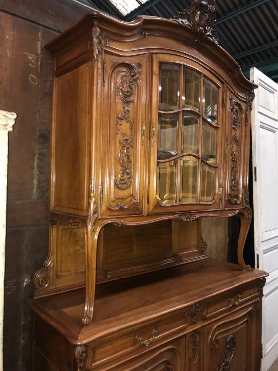 Walnut cabinet Louis XV / c.1900